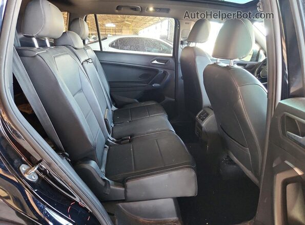 3VV3B7AX3MM052898 2021 VOLKSWAGEN TIGUAN Black Widok wnętrza z tyłu