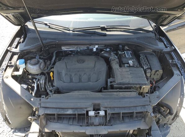 3VV3B7AX3NM091959 2022 VOLKSWAGEN TIGUAN Black Widok komory silnika