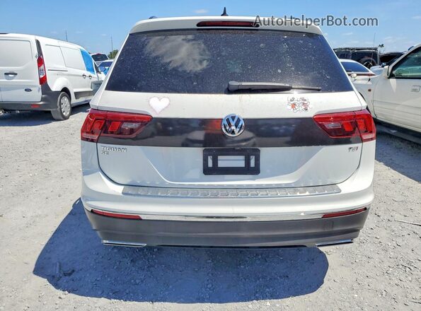 3VV3B7AX4JM020120 2018 VOLKSWAGEN TIGUAN White Widok z tyłu