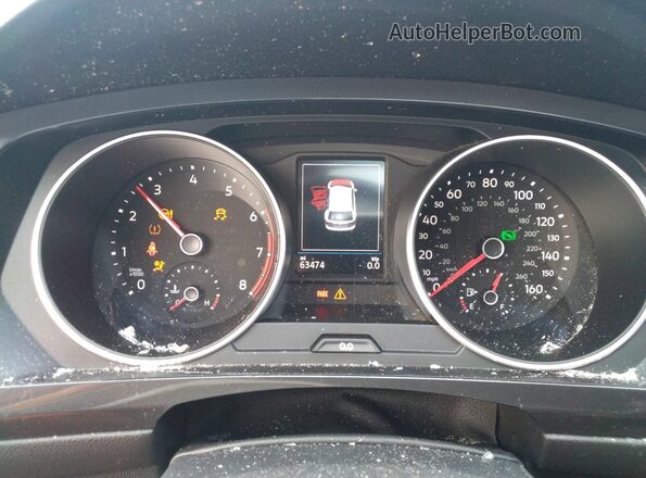 3VV3B7AX4JM024877 2018 VOLKSWAGEN TIGUAN Gray Vista del cuadro de instrumentos
