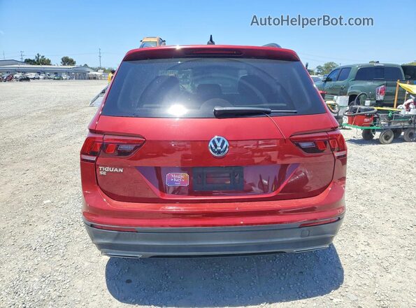 3VV3B7AX4KM080366 2019 VOLKSWAGEN TIGUAN Red უკანა ხედი