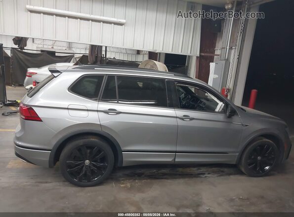 3VV3B7AX4MM108704 2021 VOLKSWAGEN TIGUAN Серый Вид задней части салона