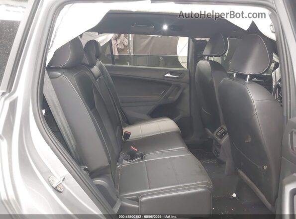 3VV3B7AX4MM108704 2021 VOLKSWAGEN TIGUAN Серый Вид наклейки с VIN-кодом