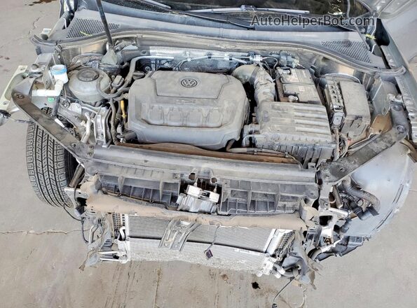 3VV3B7AX4MM116866 2021 VOLKSWAGEN TIGUAN Silver Engine compartment view