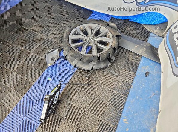 3VV3B7AX4RM001532 2024 VOLKSWAGEN TIGUAN Серый Вид наклейки с VIN-кодом