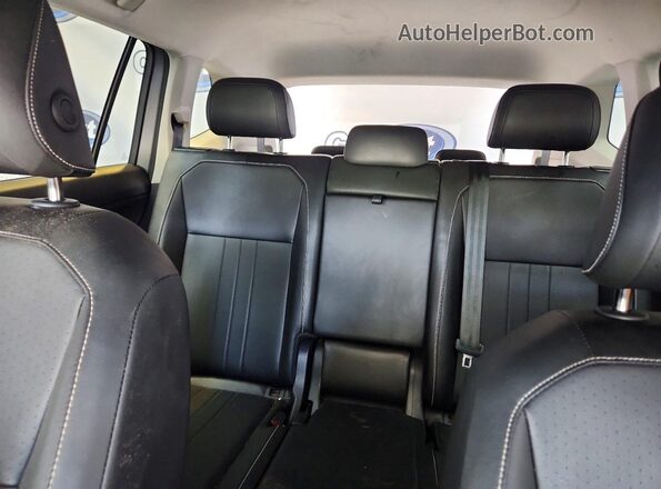 3VV3B7AX4RM001532 2024 VOLKSWAGEN TIGUAN Серый Вид задних сидений