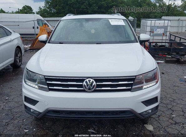 3VV3B7AX5JM015203 2018 VOLKSWAGEN TIGUAN White Vista del cuadro de instrumentos