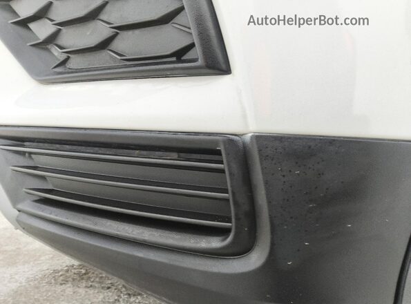 3VV3B7AX5JM120677 2018 VOLKSWAGEN TIGUAN White 