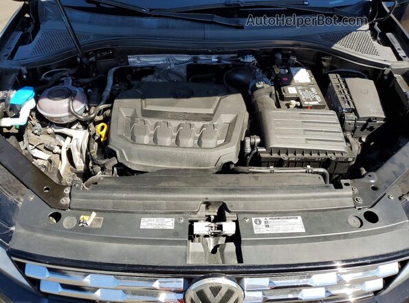 3VV3B7AX5KM035226 2019 VOLKSWAGEN TIGUAN Black Vista del compartimento del motor