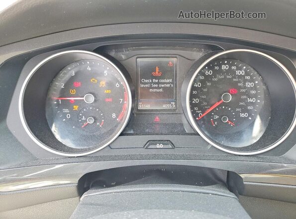 3VV3B7AX5MM037691 2021 VOLKSWAGEN TIGUAN Black ხელსაწყოთა პანელის ხედი