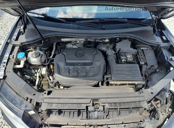 3VV3B7AX6JM017008 2018 VOLKSWAGEN TIGUAN Gray Вид підкапотного простору