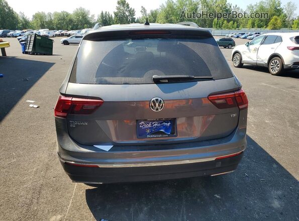 3VV3B7AX6JM131767 2018 VOLKSWAGEN TIGUAN Gray Հետևի տեսք