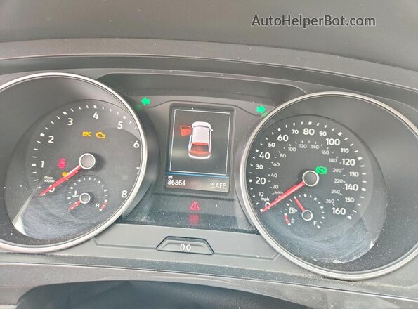 3VV3B7AX6JM208721 2018 VOLKSWAGEN TIGUAN White ხელსაწყოთა პანელის ხედი