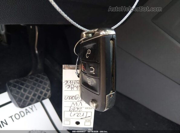 3VV3B7AX6KM041830 2019 VOLKSWAGEN TIGUAN White Առջևի վահանակի տեսք
