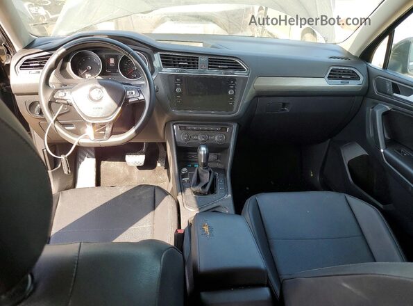 3VV3B7AX6LM064607 2020 VOLKSWAGEN TIGUAN Black წინა პანელის ხედი