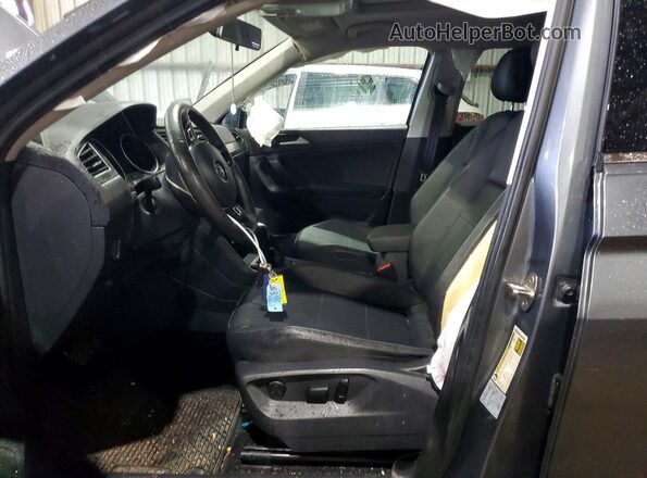 3VV3B7AX6LM071802 2020 VOLKSWAGEN TIGUAN Gray Սալոնի դիմացի տեսք