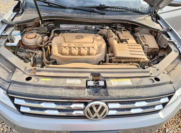 3VV3B7AX6MM033407 2021 VOLKSWAGEN TIGUAN Серебряный Вид подкапотного пространства