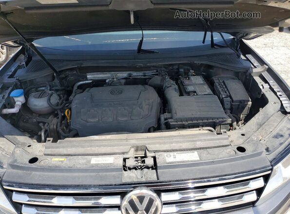 3VV3B7AX7JM000878 2018 VOLKSWAGEN TIGUAN Gray Vista interior trasera