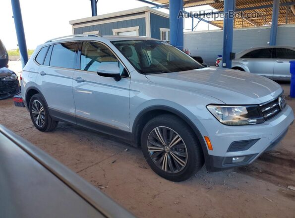 3VV3B7AX7JM026445 2018 VOLKSWAGEN TIGUAN Silver Передня права чверть
