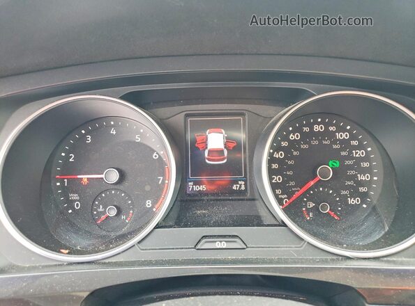 3VV3B7AX7JM105369 2018 VOLKSWAGEN TIGUAN Blue Widok zestawu wskaźników