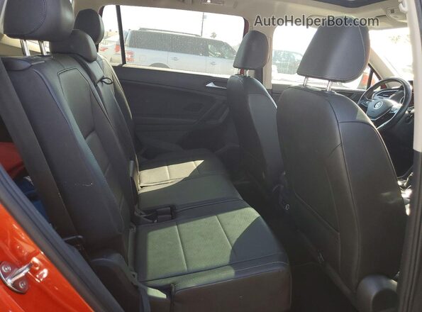 3VV3B7AX7KM066820 2019 VOLKSWAGEN TIGUAN Orange Vista interior trasera