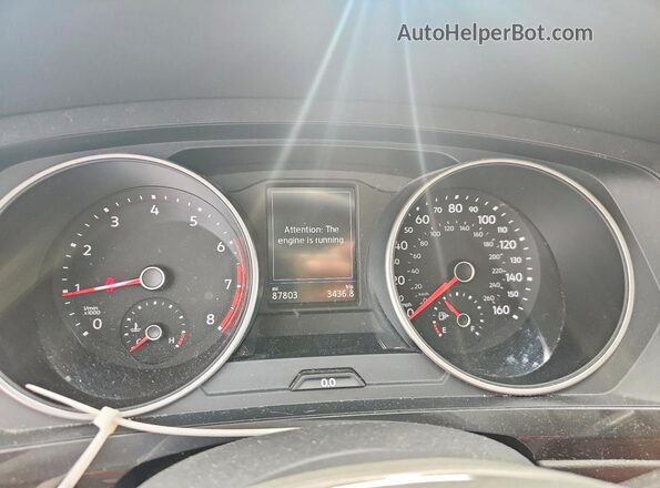 3VV3B7AX7LM068052 2020 VOLKSWAGEN TIGUAN Black ხელსაწყოთა პანელის ხედი
