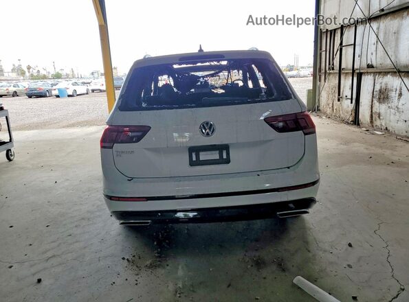3VV3B7AX7MM021797 2021 VOLKSWAGEN TIGUAN White უკანა ხედი