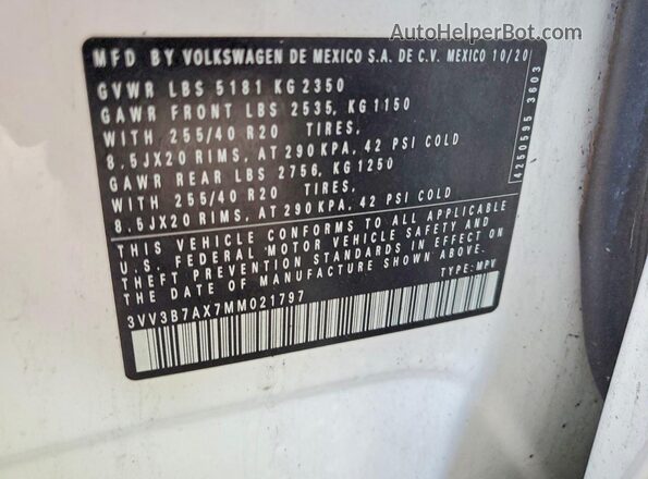3VV3B7AX7MM021797 2021 VOLKSWAGEN TIGUAN White ძრავის განყოფილების ხედი