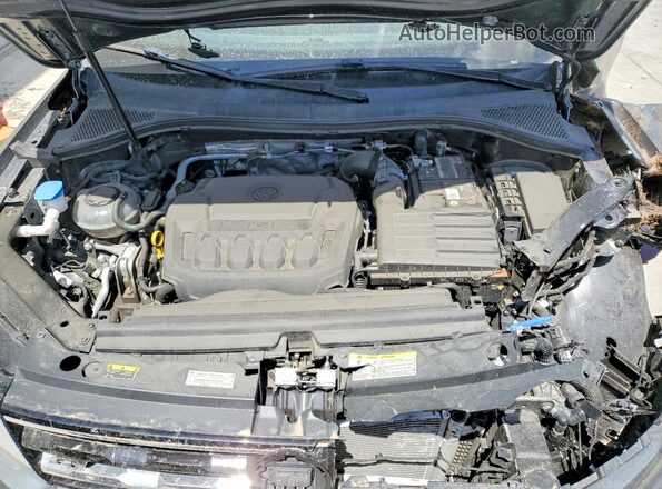 3VV3B7AX7MM154818 2021 VOLKSWAGEN TIGUAN Gray Vista interior trasera