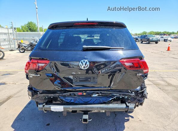3VV3B7AX8JM020735 2018 VOLKSWAGEN TIGUAN Black Вид ззаду