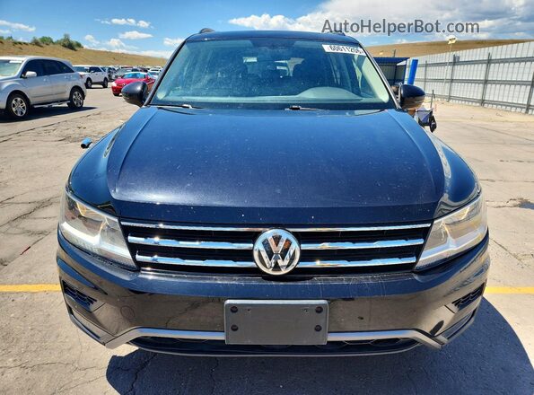 3VV3B7AX8JM020735 2018 VOLKSWAGEN TIGUAN Black Вид спереду