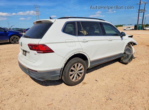 3VV3B7AX8JM031427 2018 VOLKSWAGEN TIGUAN White Trasero derecho