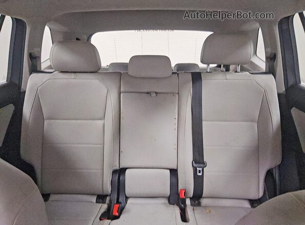 3VV3B7AX8KM178834 2019 VOLKSWAGEN TIGUAN Gray Vista de los asientos traseros