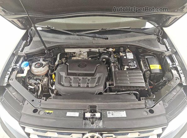 3VV3B7AX8KM178834 2019 VOLKSWAGEN TIGUAN Gray Vista del compartimento del motor