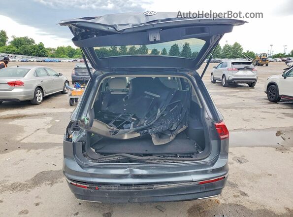 3VV3B7AX8LM069114 2020 VOLKSWAGEN TIGUAN Серый Вид сзади
