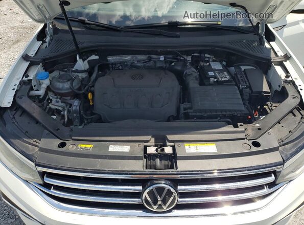 3VV3B7AX8NM167143 2022 VOLKSWAGEN TIGUAN White Widok komory silnika