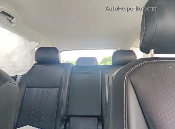 3VV3B7AX8RM133354 2024 VOLKSWAGEN TIGUAN White Rear seats view