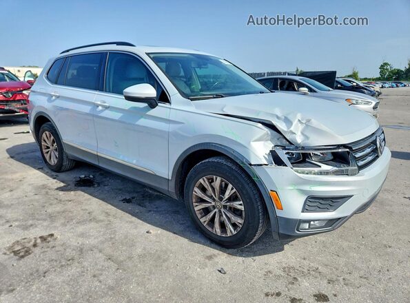 3VV3B7AX9JM038936 2018 VOLKSWAGEN TIGUAN White Przód prawy