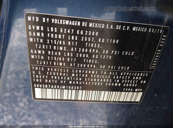 3VV3B7AX9JM166397 2018 VOLKSWAGEN TIGUAN Blue Vista del compartimento del motor