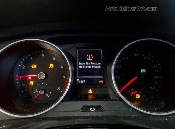 3VV3B7AX9MM136921 2021 VOLKSWAGEN TIGUAN Gray ხელსაწყოთა პანელის ხედი