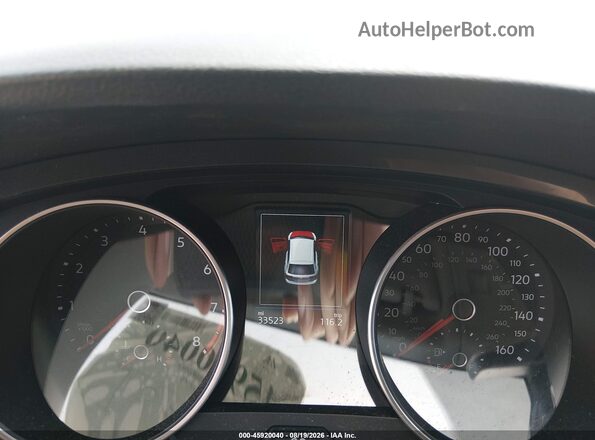 3VV3B7AXXJM026875 2018 VOLKSWAGEN TIGUAN Light Blue Հետևի նստատեղերի տեսք