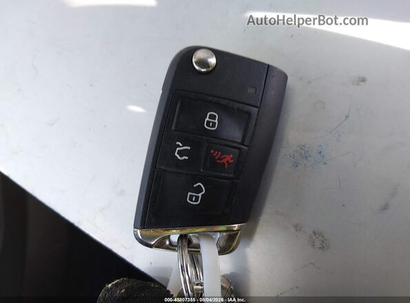 3VV3B7AXXMM050954 2021 VOLKSWAGEN TIGUAN Light Blue Вид панели приборов