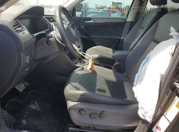 3VV3B7AXXPM018025 2023 VOLKSWAGEN TIGUAN Black Սալոնի դիմացի տեսք