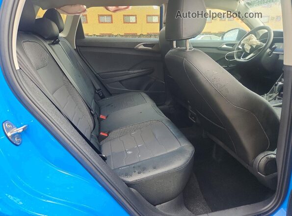 3VV3C7B20SM011254 2025 VOLKSWAGEN TAOS Blue Vista de los asientos traseros