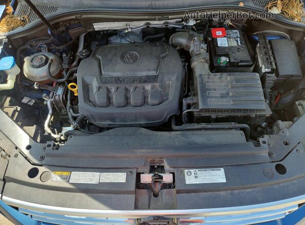 3VV4B7AX0KM023957 2019 VOLKSWAGEN TIGUAN Blue უკანა სალონის ხედი