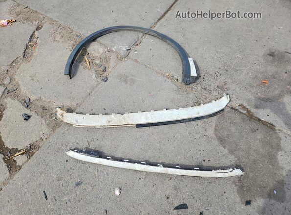 3VV4B7AX0LM034393 2020 VOLKSWAGEN TIGUAN White Widok naklejki z numerem VIN