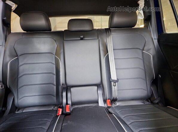 3VV4B7AX0RM062607 2024 VOLKSWAGEN TIGUAN Blue Հետևի նստատեղերի տեսք