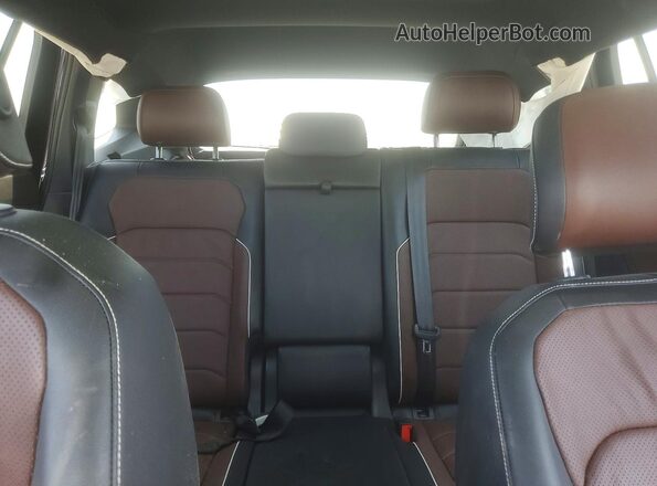 3VV4B7AX0RM063028 2024 VOLKSWAGEN TIGUAN Черный Вид задних сидений