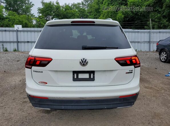 3VV4B7AX1JM091683 2018 VOLKSWAGEN TIGUAN White უკანა ხედი