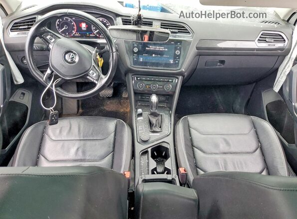 3VV4B7AX1JM091683 2018 VOLKSWAGEN TIGUAN White წინა პანელის ხედი